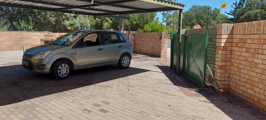  Bedroom Property for Sale in Herlear Northern Cape